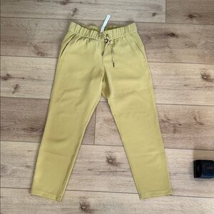 lululemon athletica Womens Yellow Capris Drawstring Waist